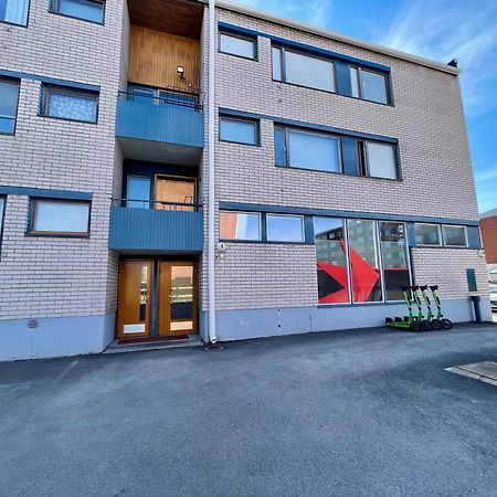 Kiva Majoitus 1-4Hloe, 500M Keskustaan, Parkkipaikka Apartamento Oulu Exterior foto